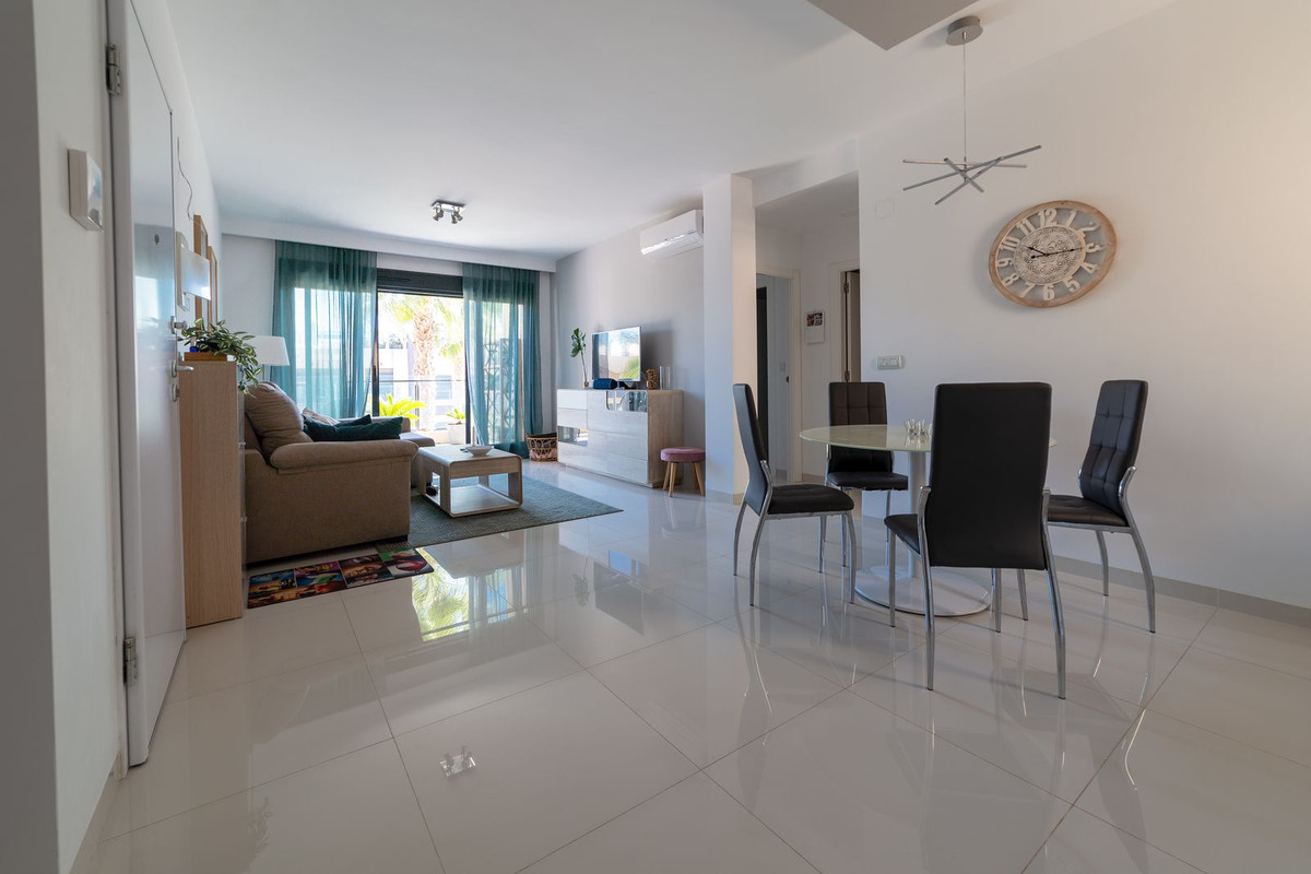 Se vende Ático de 2 dormitorios en Costa Blanca, Alicante, España