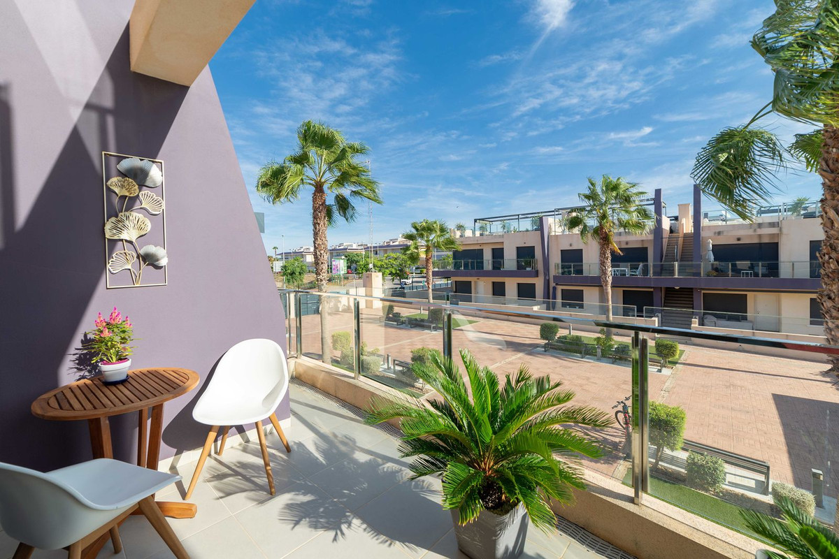 Se vende Ático de 2 dormitorios en Costa Blanca, Alicante, España