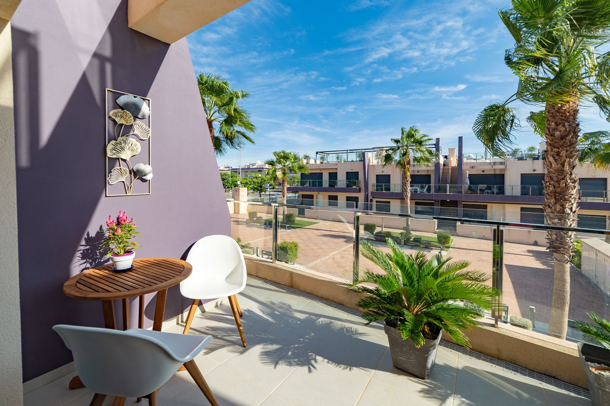 Se vende Ático de 2 dormitorios en Costa Blanca, Alicante, España