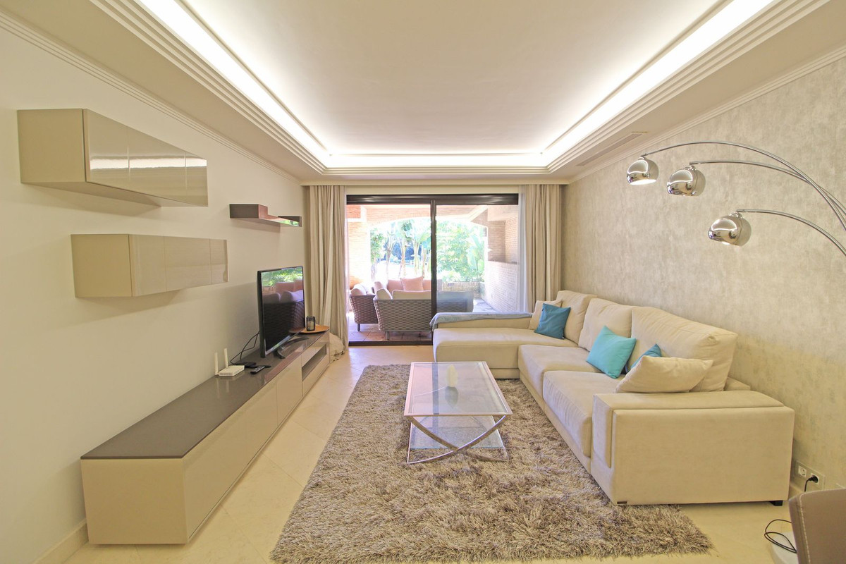 2 Bed Apartment for sale in Guadalmina Baja Costa Del Sol, Málaga, Spain