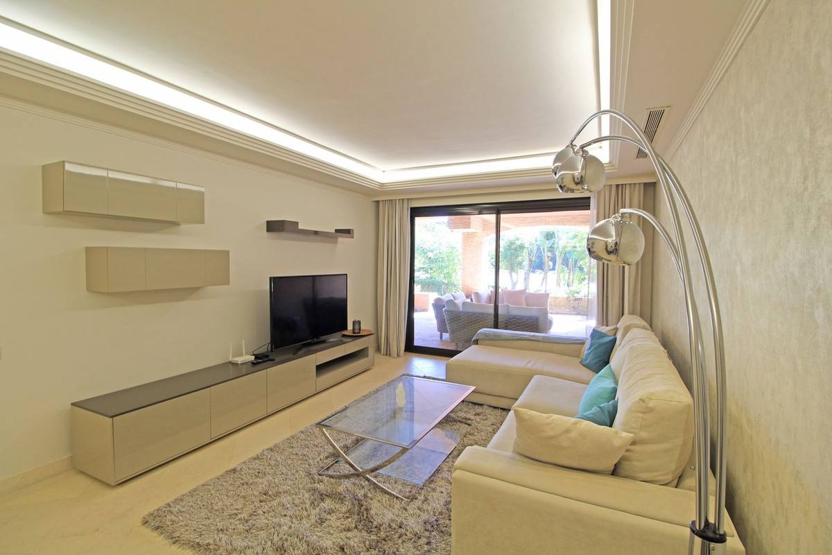 2 Bed Apartment for sale in Guadalmina Baja Costa Del Sol, Málaga, Spain