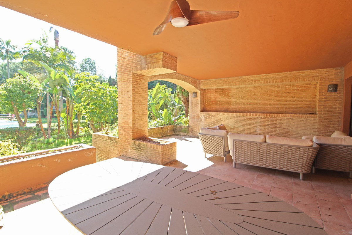 2 Bed Apartment for sale in Guadalmina Baja Costa Del Sol, Málaga, Spain