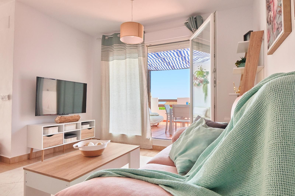 Se vende Apartamento Planta Baja de 2 dormitorios en Costa Del Sol, Málaga, España
