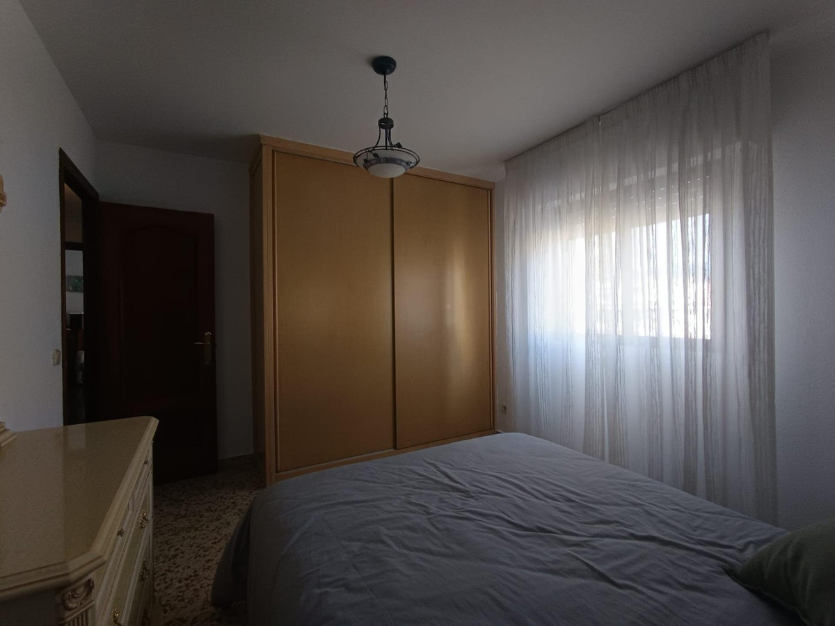 4 Bed Apartment for sale in Fuengirola Costa Del Sol, Málaga, Spain