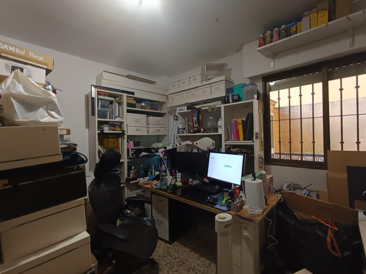 4 Bed Apartment for sale in Fuengirola Costa Del Sol, Málaga, Spain