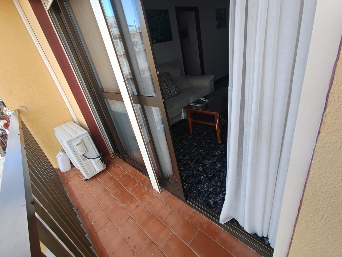 4 Bed Apartment for sale in Fuengirola Costa Del Sol, Málaga, Spain