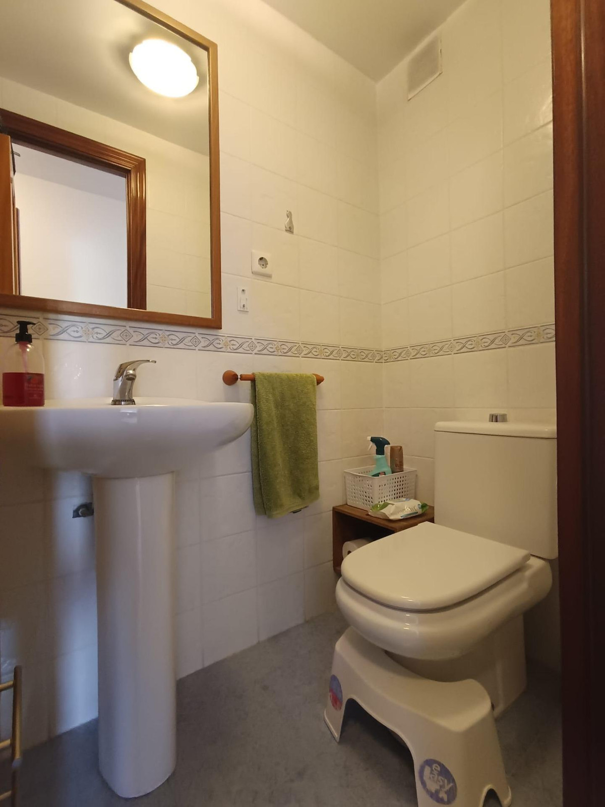 4 Bed Apartment for sale in Fuengirola Costa Del Sol, Málaga, Spain