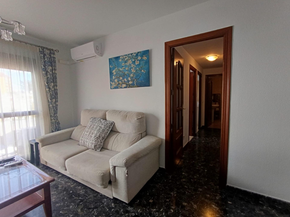 4 Bed Apartment for sale in Fuengirola Costa Del Sol, Málaga, Spain