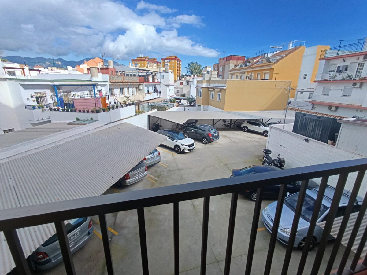 4 Bed Apartment for sale in Fuengirola Costa Del Sol, Málaga, Spain