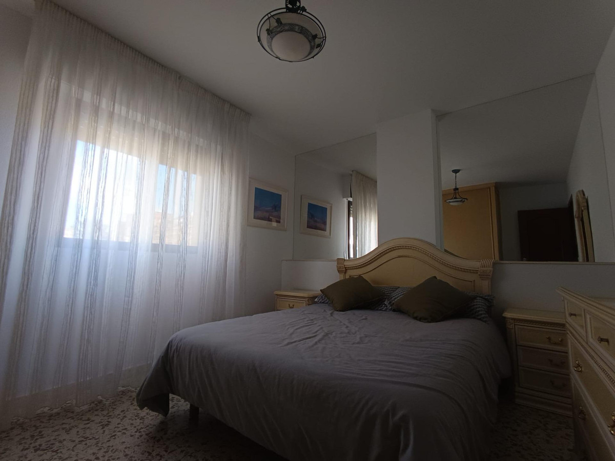 4 Bed Apartment for sale in Fuengirola Costa Del Sol, Málaga, Spain
