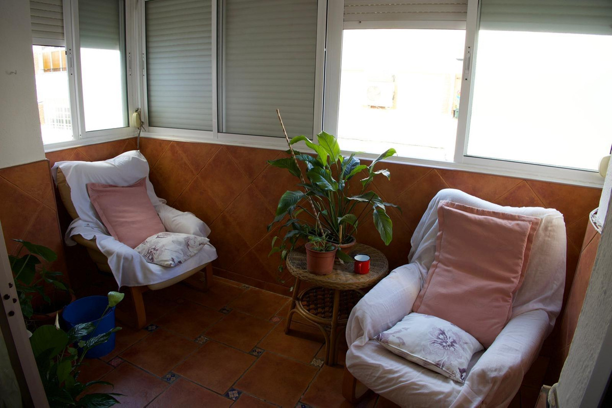 Se vende Apartamento Planta Media de 2 dormitorios en Costa Del Sol, Málaga, España