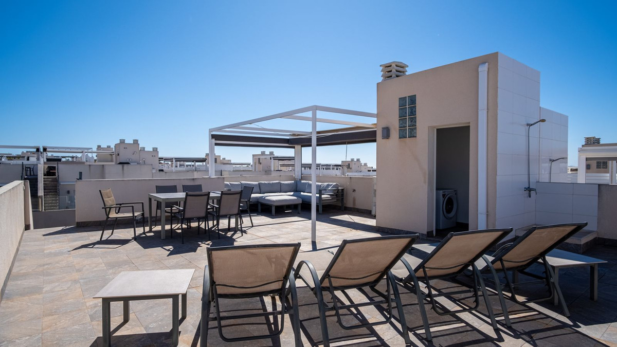 Se vende Ático de 3 dormitorios en Costa Blanca, Alicante, España