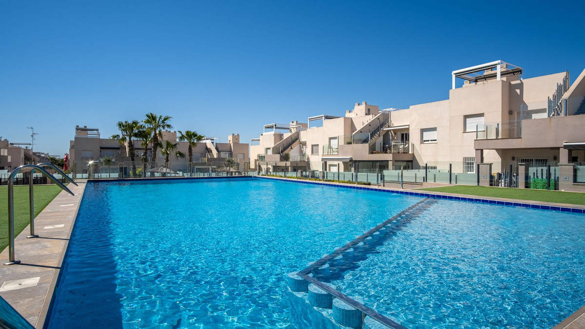 Se vende Ático de 3 dormitorios en Costa Blanca, Alicante, España