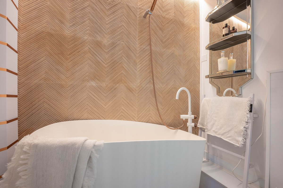 Se vende Estudio Planta Superior  en Costa Del Sol, Málaga, España