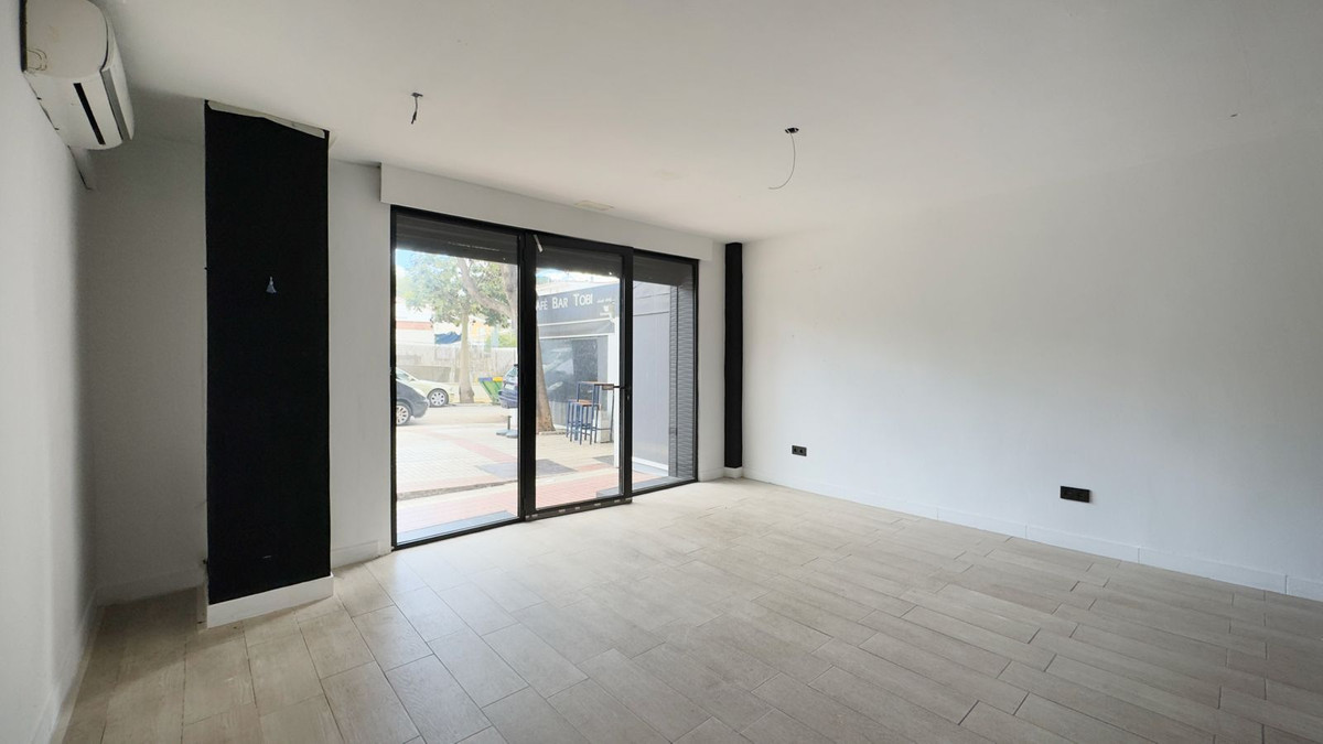 Se vende Local comercial  en Costa Del Sol, Málaga, España