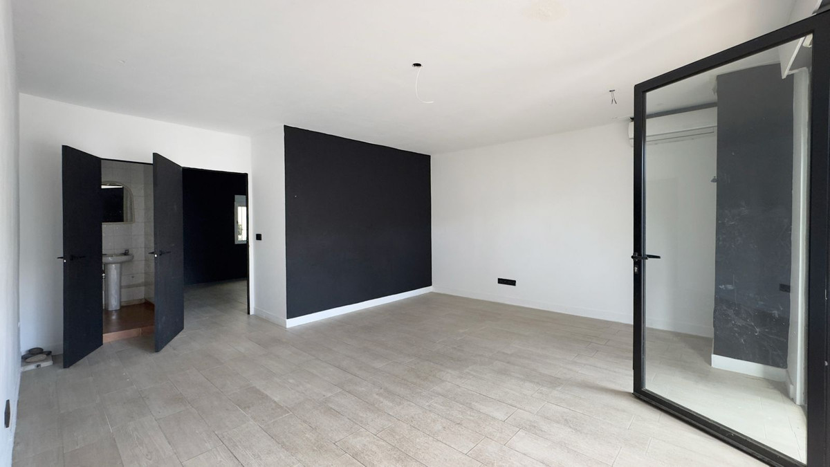Se vende Local comercial  en Costa Del Sol, Málaga, España
