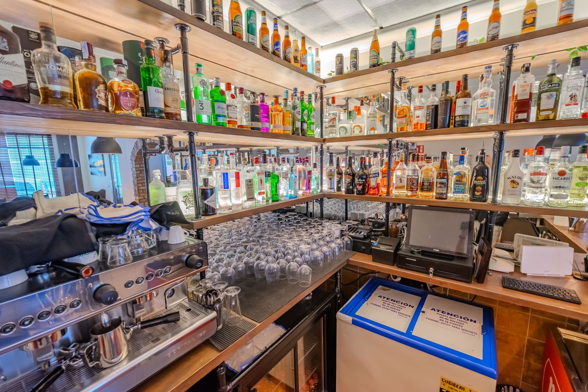 Se vende Restaurante  en Costa Blanca, Alicante, España