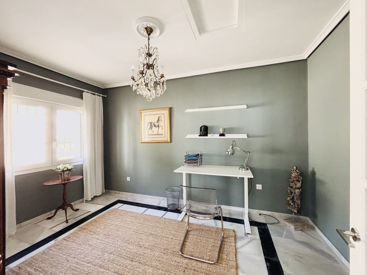 5 Bed Townhouse for sale in Valtocado Costa Del Sol, Málaga, Spain