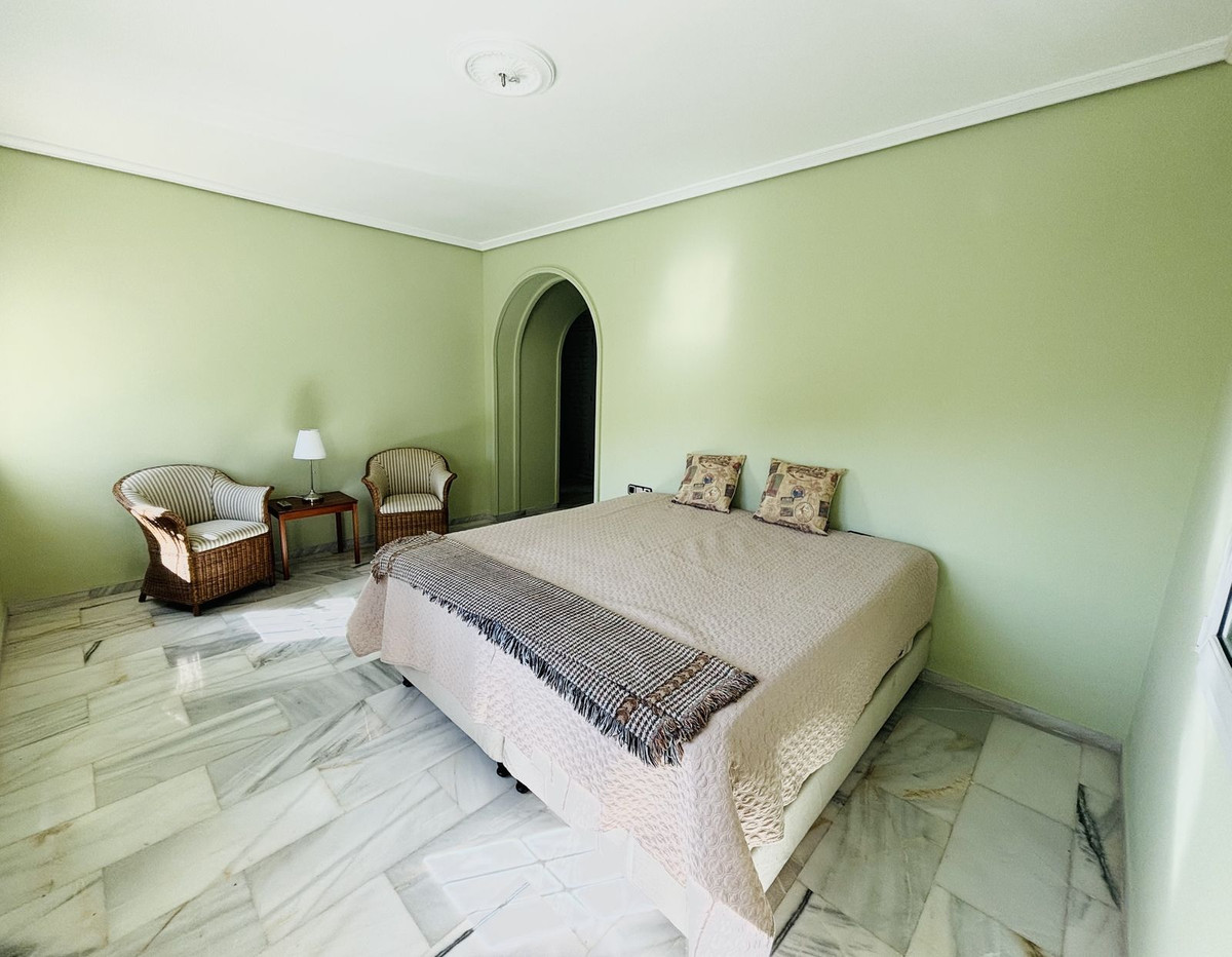 5 Bed Townhouse for sale in Valtocado Costa Del Sol, Málaga, Spain