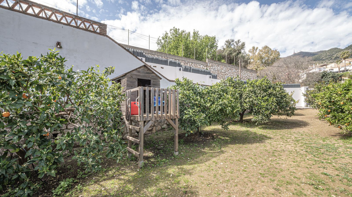 4 Bed Townhouse for sale in Benalmadena Pueblo Costa Del Sol, Málaga, Spain