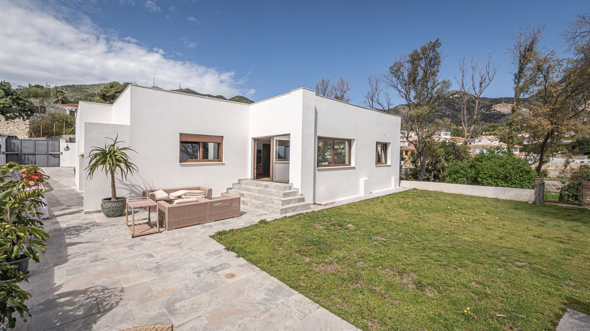 4 Bed Townhouse for sale in Benalmadena Pueblo Costa Del Sol, Málaga, Spain