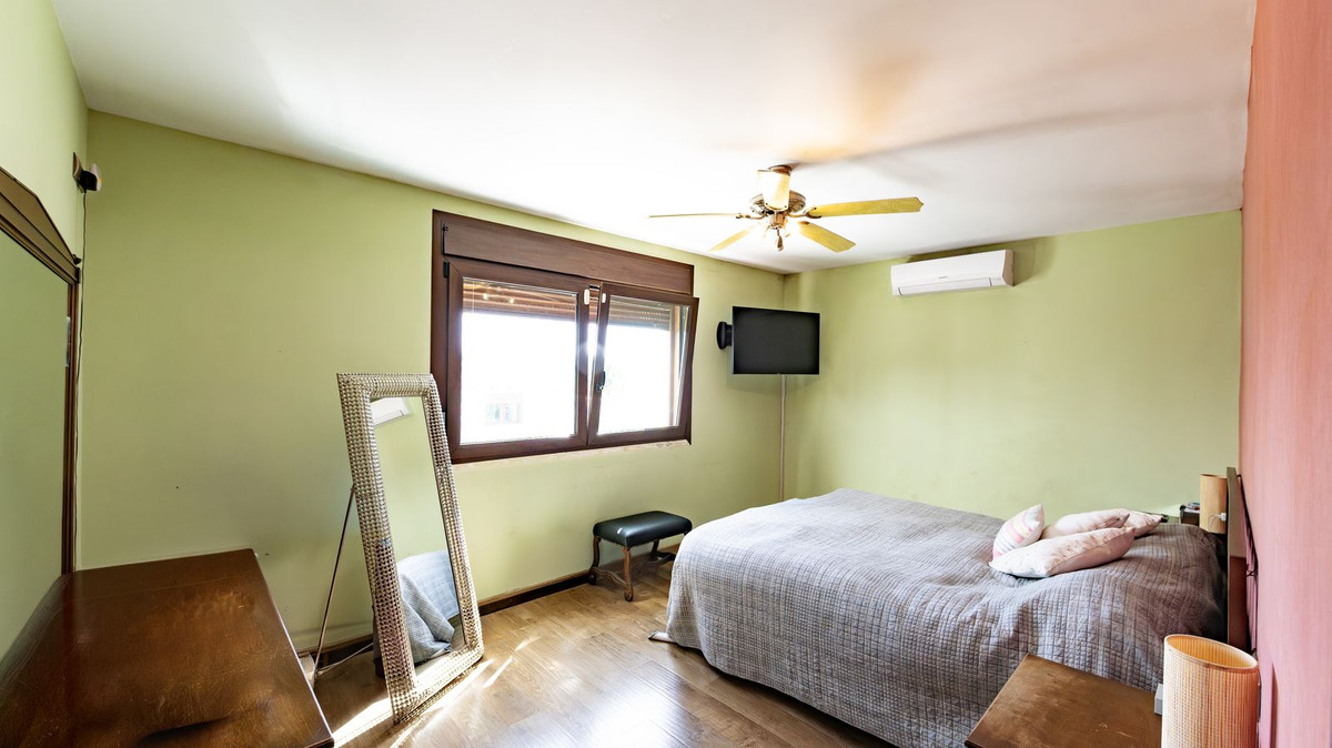 4 Bed Townhouse for sale in Benalmadena Pueblo Costa Del Sol, Málaga, Spain