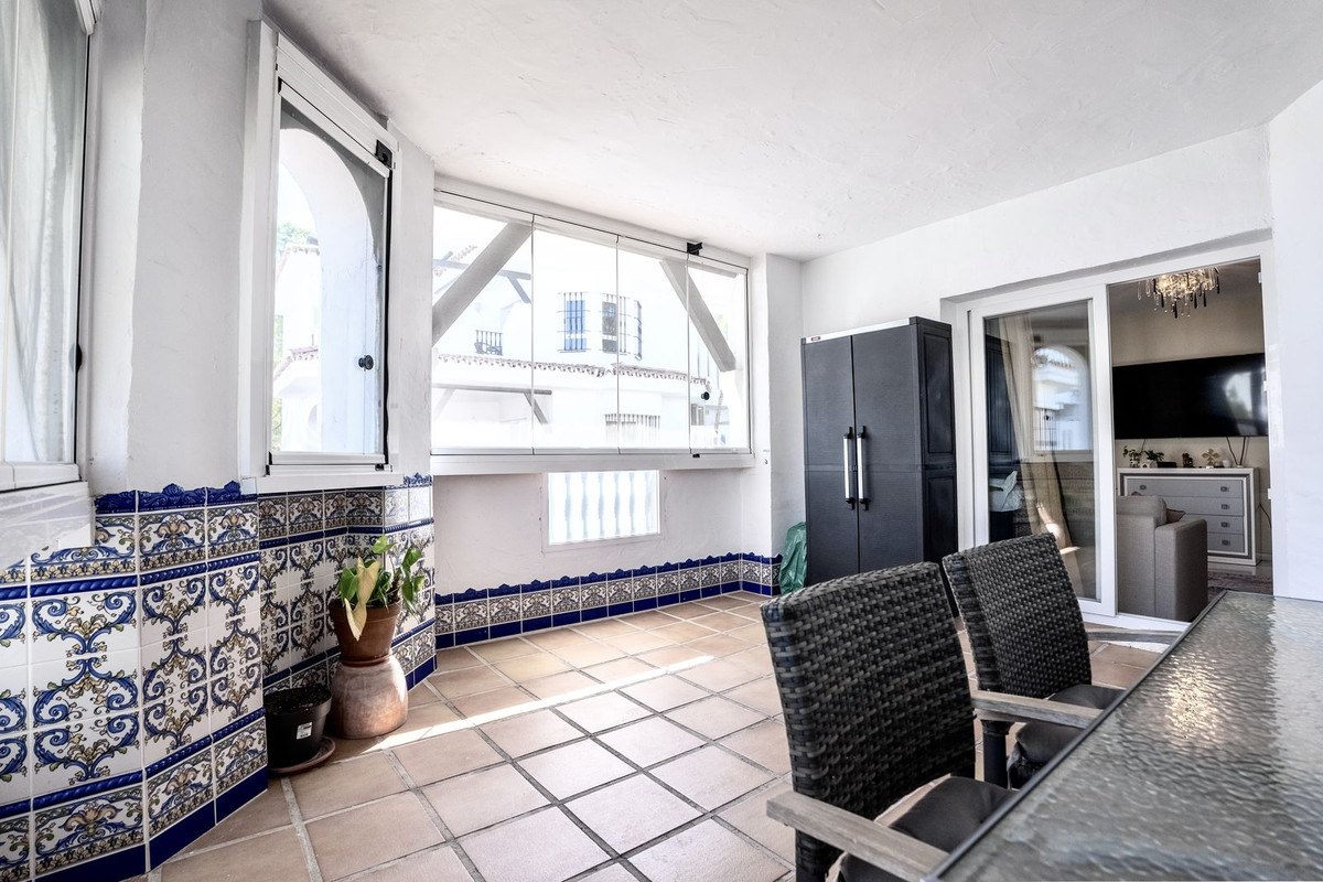 Se vende Apartamento Planta Media de 2 dormitorios en Costa Del Sol, Málaga, España
