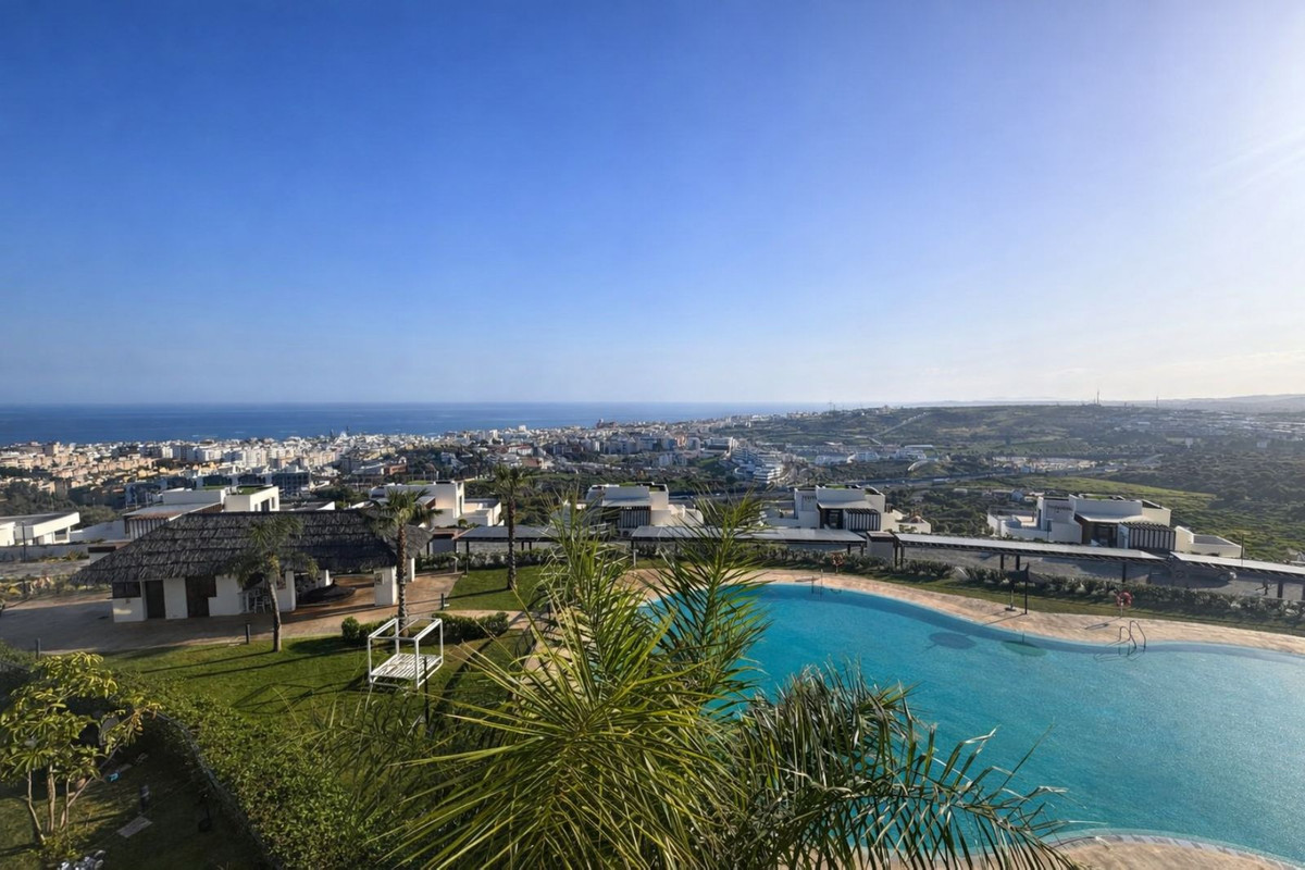 Se vende Apartamento Planta Media de 2 dormitorios en Costa Del Sol, Málaga, España