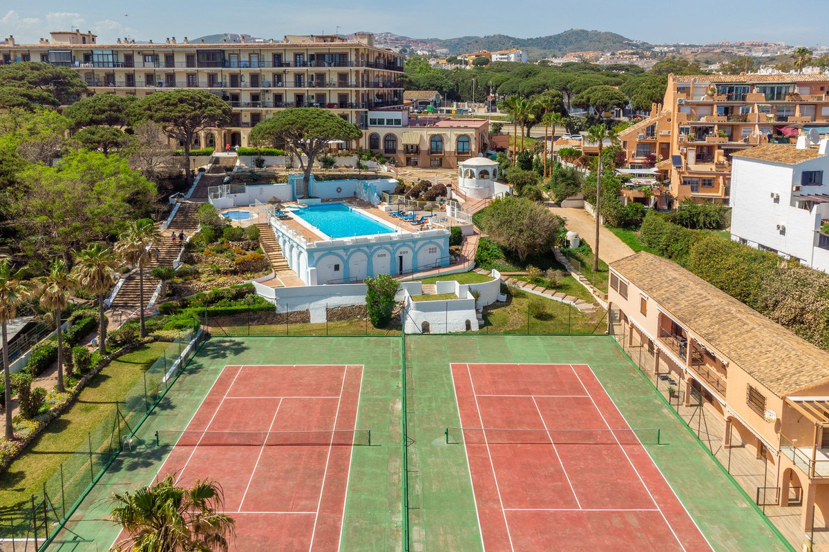 Se vende Estudio en Planta Baja  en Costa Del Sol, Málaga, España