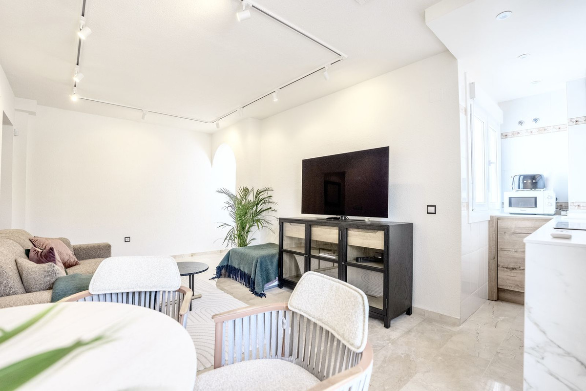 Se vende Apartamento en Planta Última de 1 dormitorios en Costa Del Sol, Málaga, España