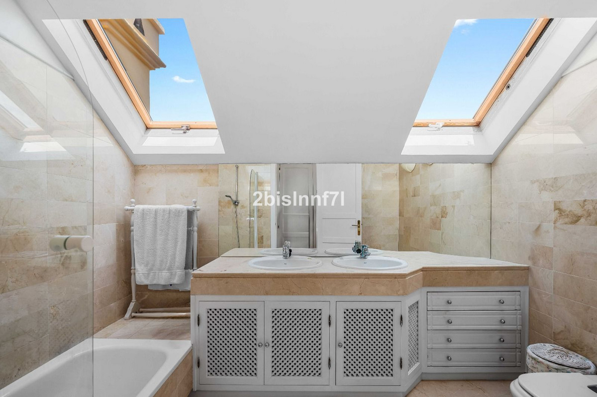 Se vende Ático Dúplex de 3 dormitorios en Costa Del Sol, Málaga, España