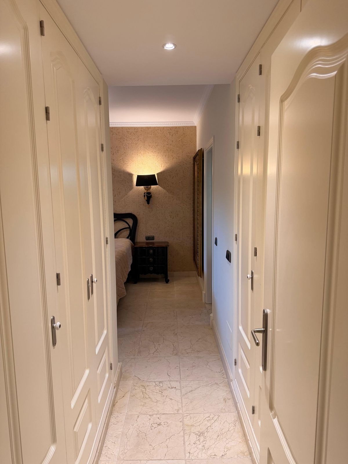 3 Bed Apartment for sale in Estepona Costa Del Sol, Málaga, Spain
