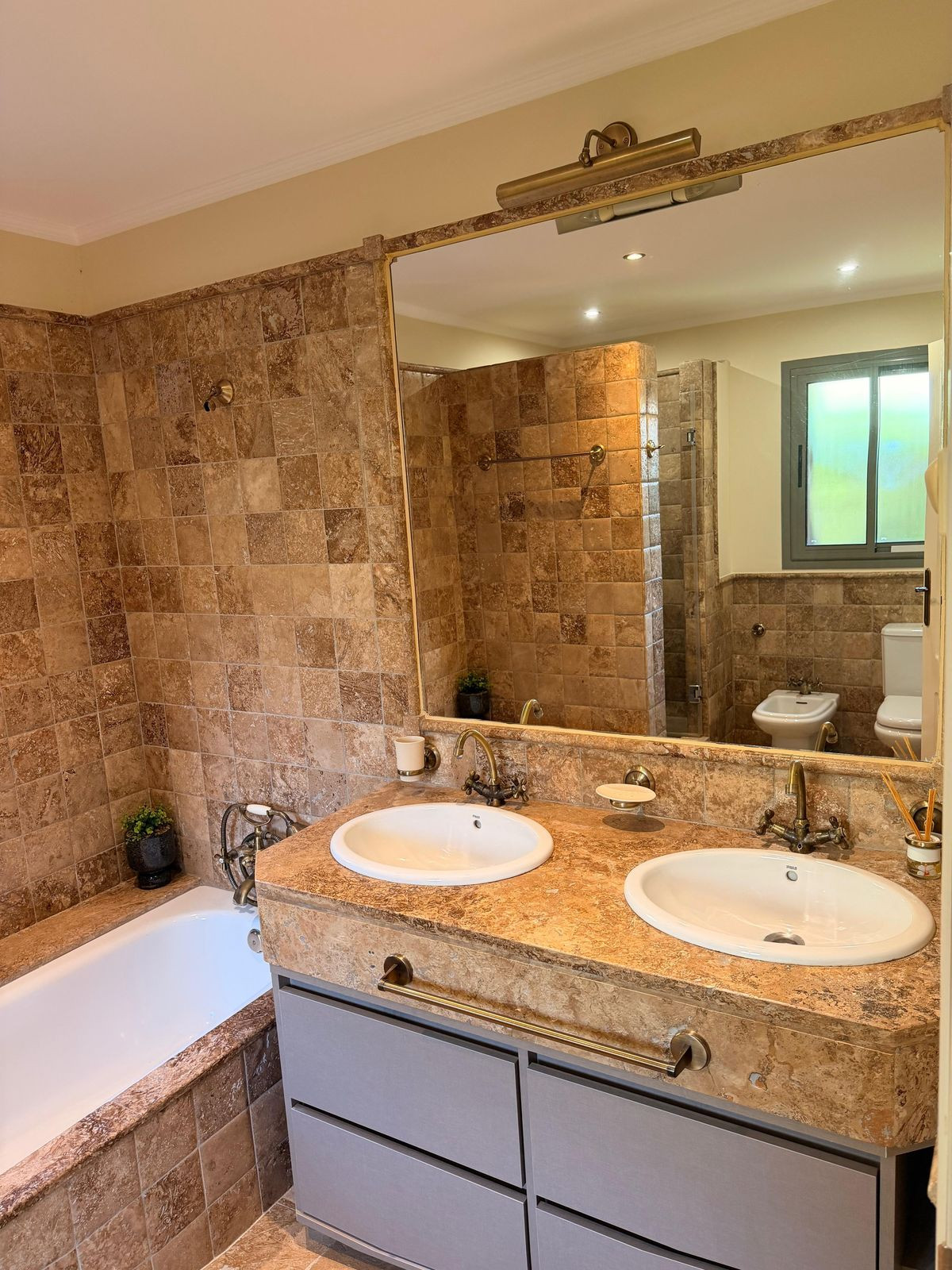 3 Bed Apartment for sale in Estepona Costa Del Sol, Málaga, Spain