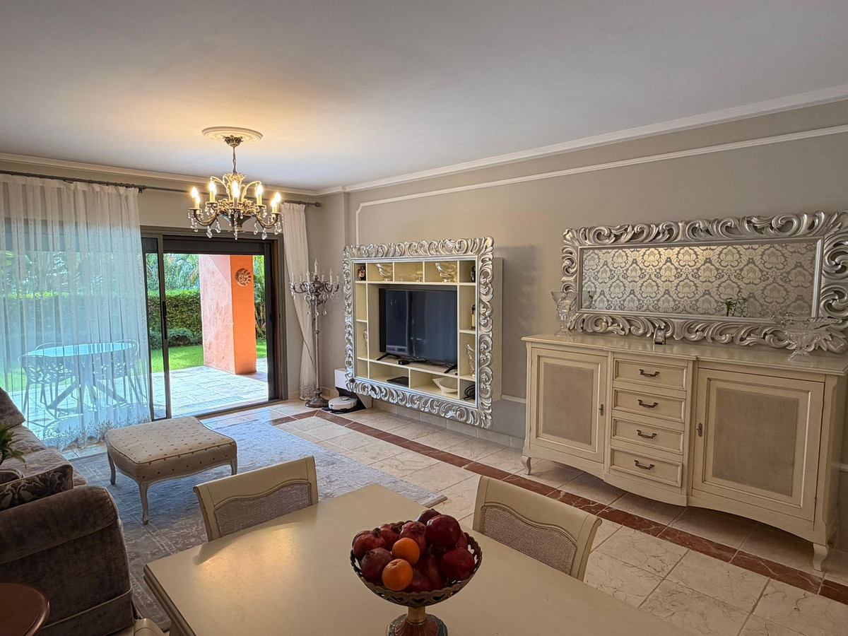 3 Bed Apartment for sale in Estepona Costa Del Sol, Málaga, Spain