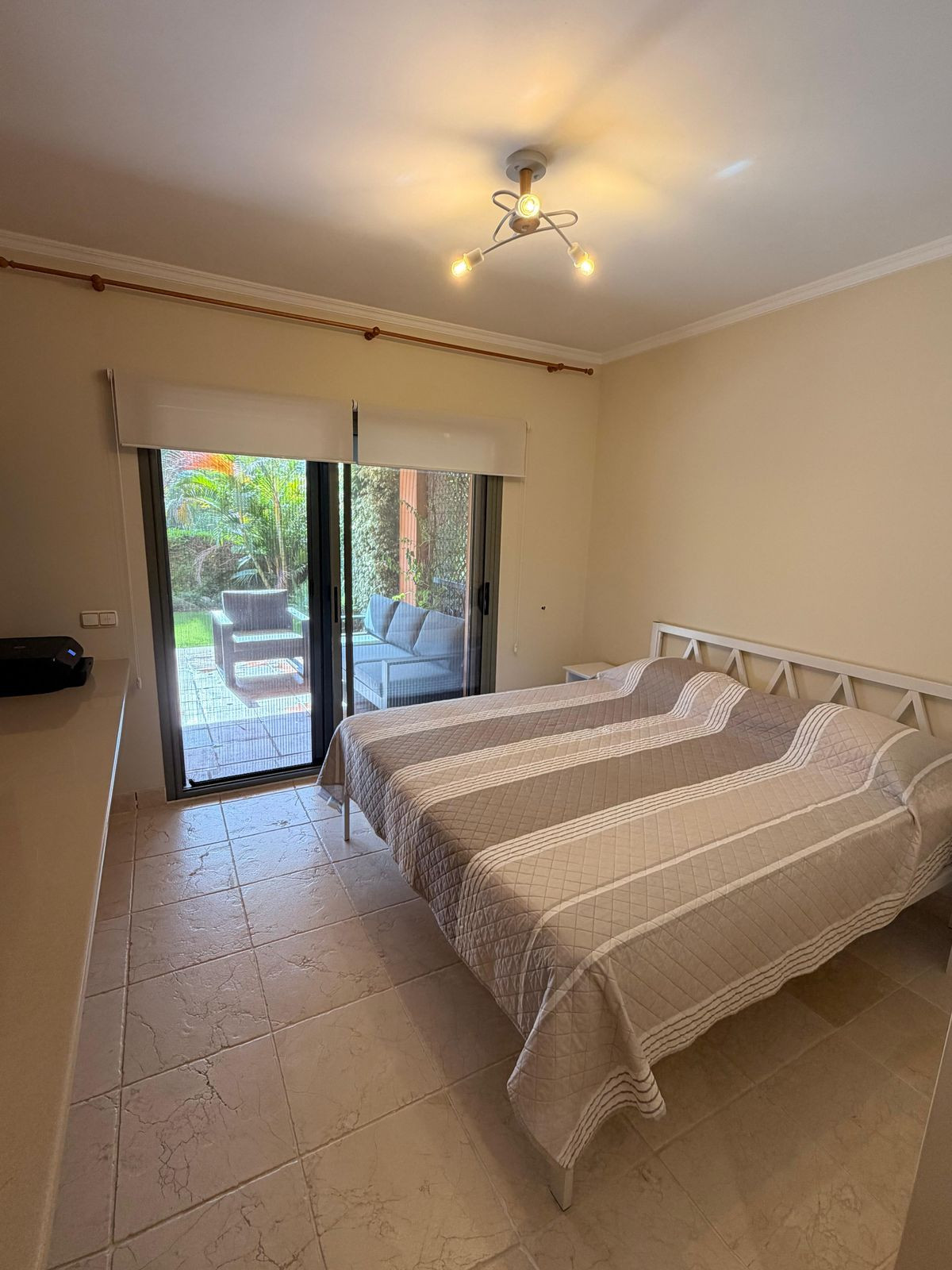 3 Bed Apartment for sale in Estepona Costa Del Sol, Málaga, Spain