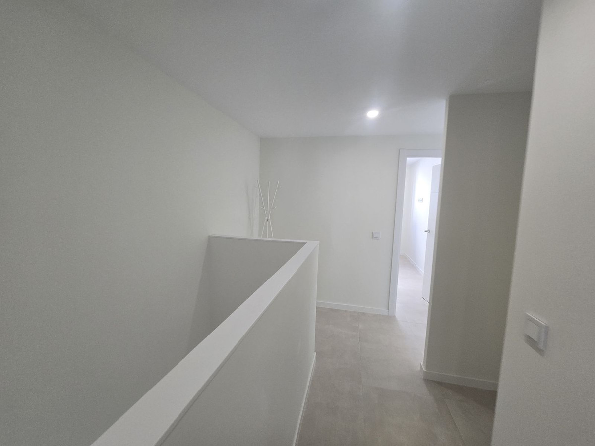 4 Bed Townhouse for sale in La Cala De Mijas Costa Del Sol, Málaga, Spain