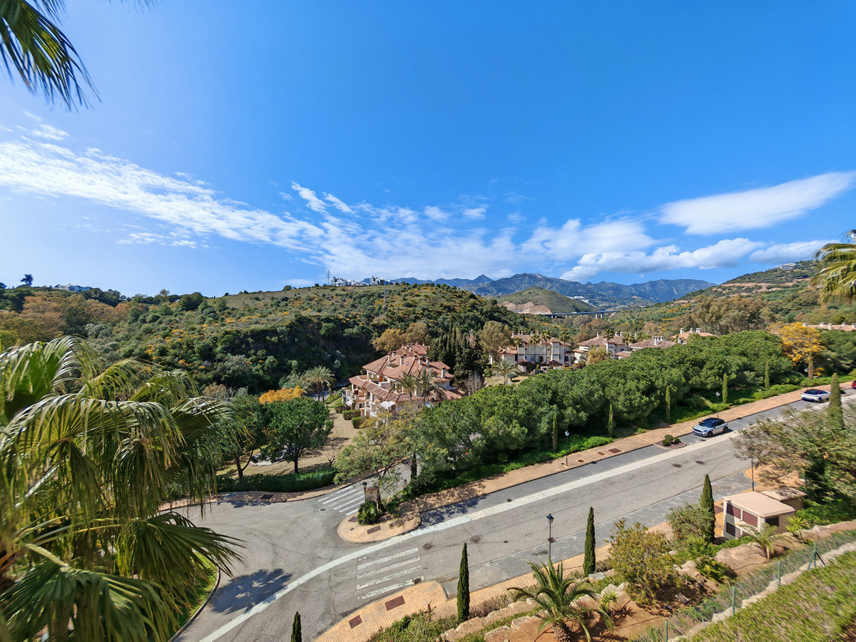 2 Bed Apartment for sale in Marbella Costa Del Sol, Málaga, Spain