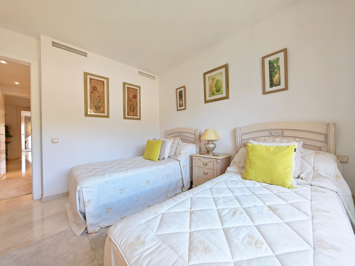 2 Bed Apartment for sale in Marbella Costa Del Sol, Málaga, Spain