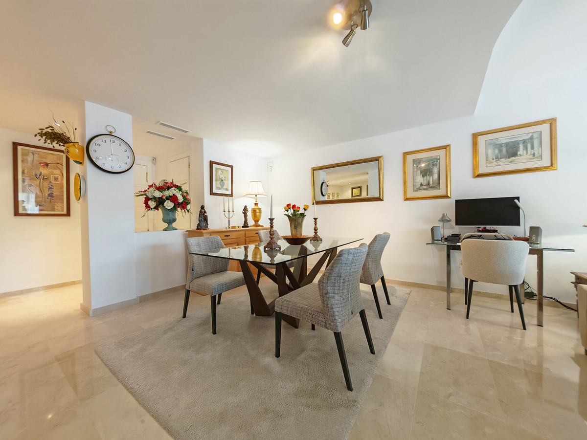 2 Bed Apartment for sale in Marbella Costa Del Sol, Málaga, Spain