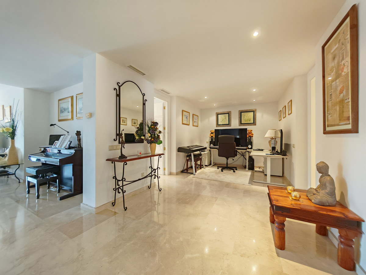 2 Bed Apartment for sale in Marbella Costa Del Sol, Málaga, Spain