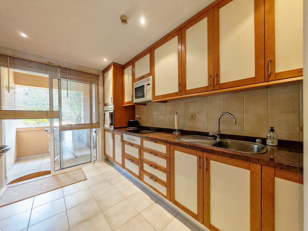 2 Bed Apartment for sale in Marbella Costa Del Sol, Málaga, Spain