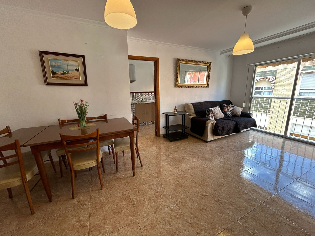 Se vende Apartamento Planta Media de 3 dormitorios en Costa Blanca, Alicante, España
