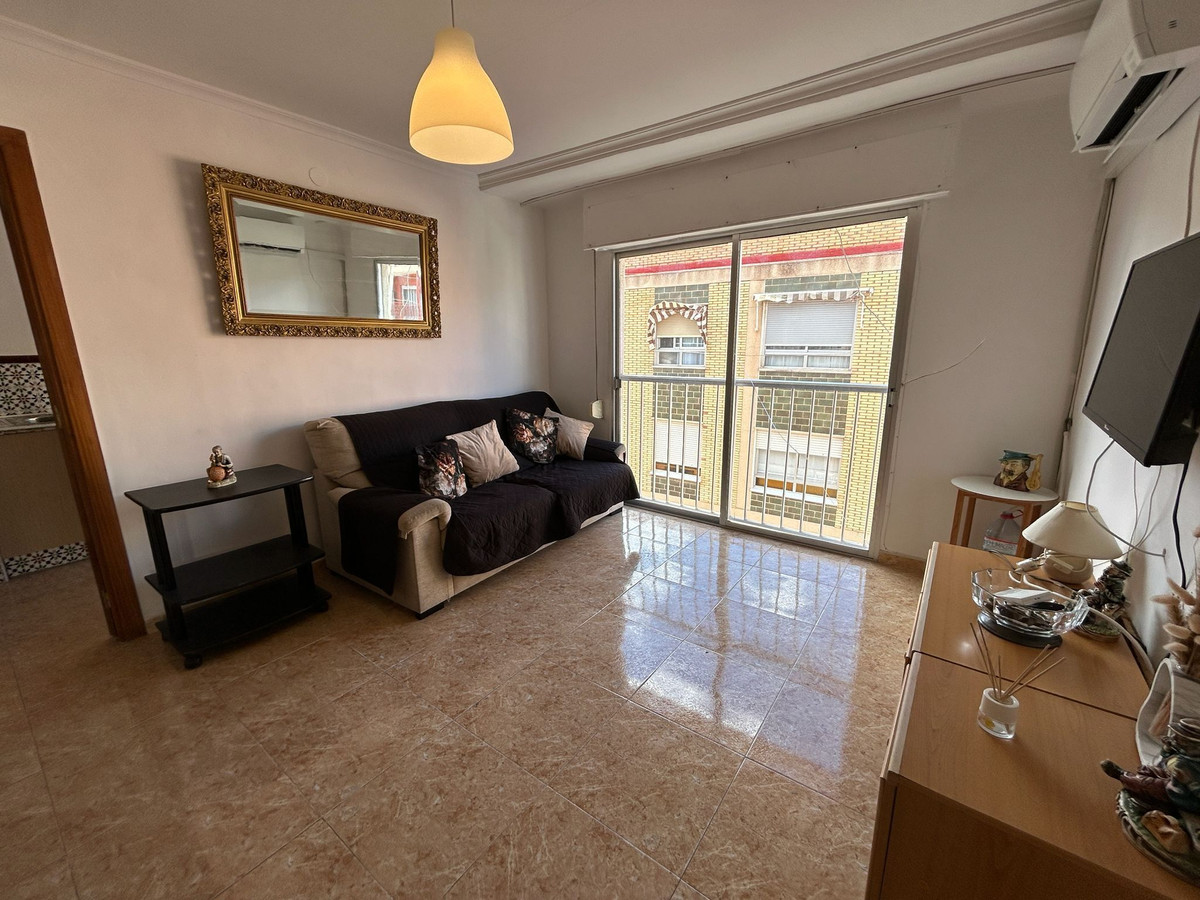 Se vende Apartamento Planta Media de 3 dormitorios en Costa Blanca, Alicante, España