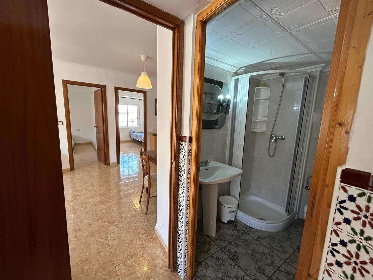Se vende Apartamento Planta Media de 3 dormitorios en Costa Blanca, Alicante, España