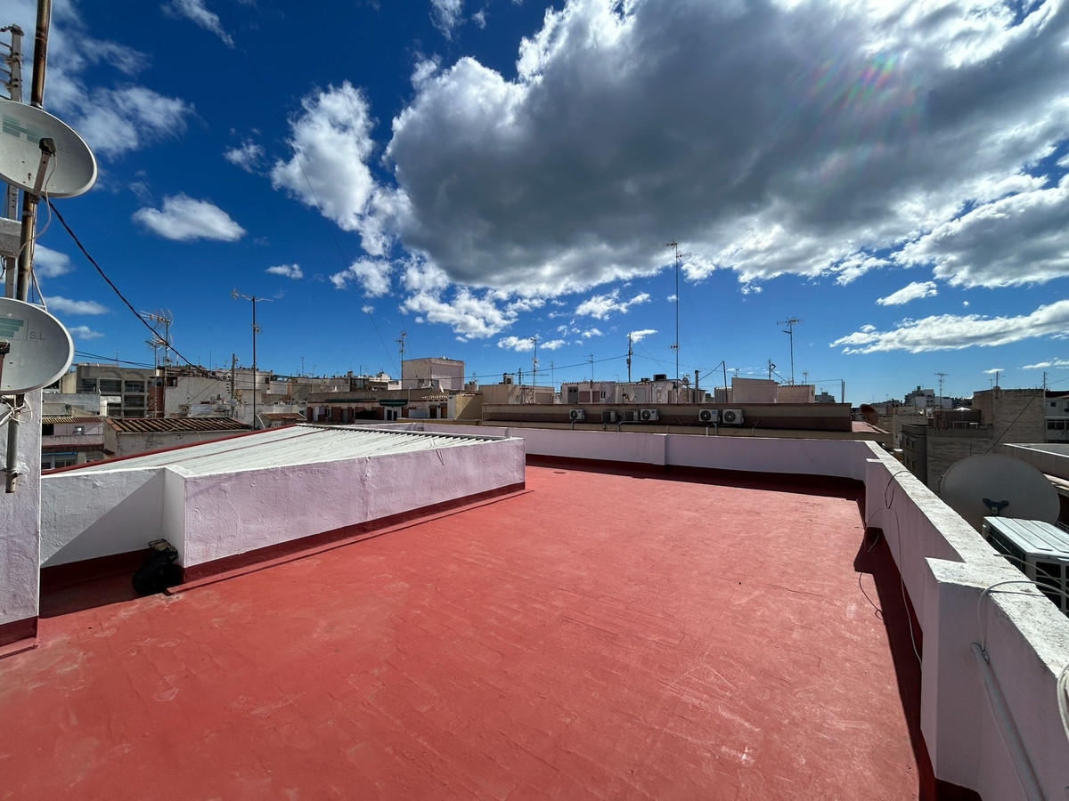 Se vende Apartamento Planta Media de 3 dormitorios en Costa Blanca, Alicante, España