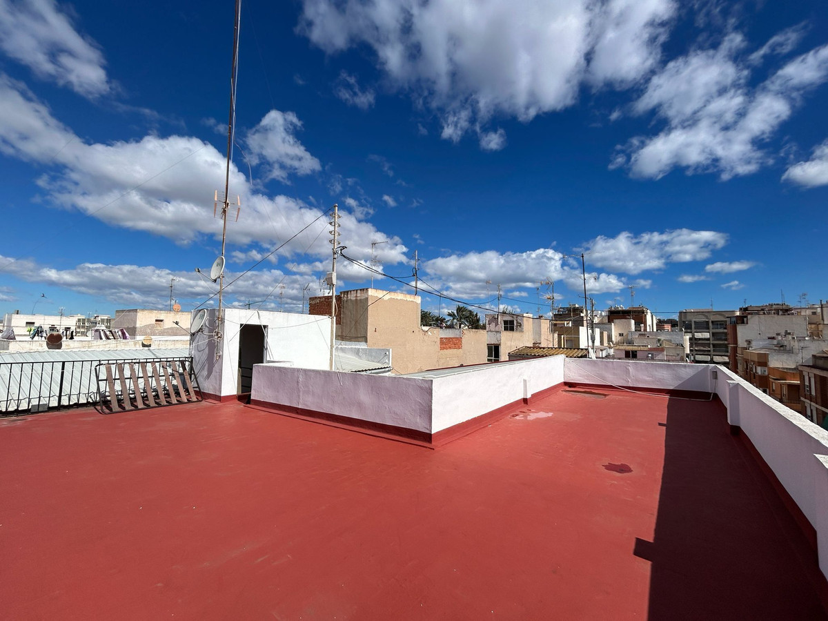 Se vende Apartamento Planta Media de 3 dormitorios en Costa Blanca, Alicante, España