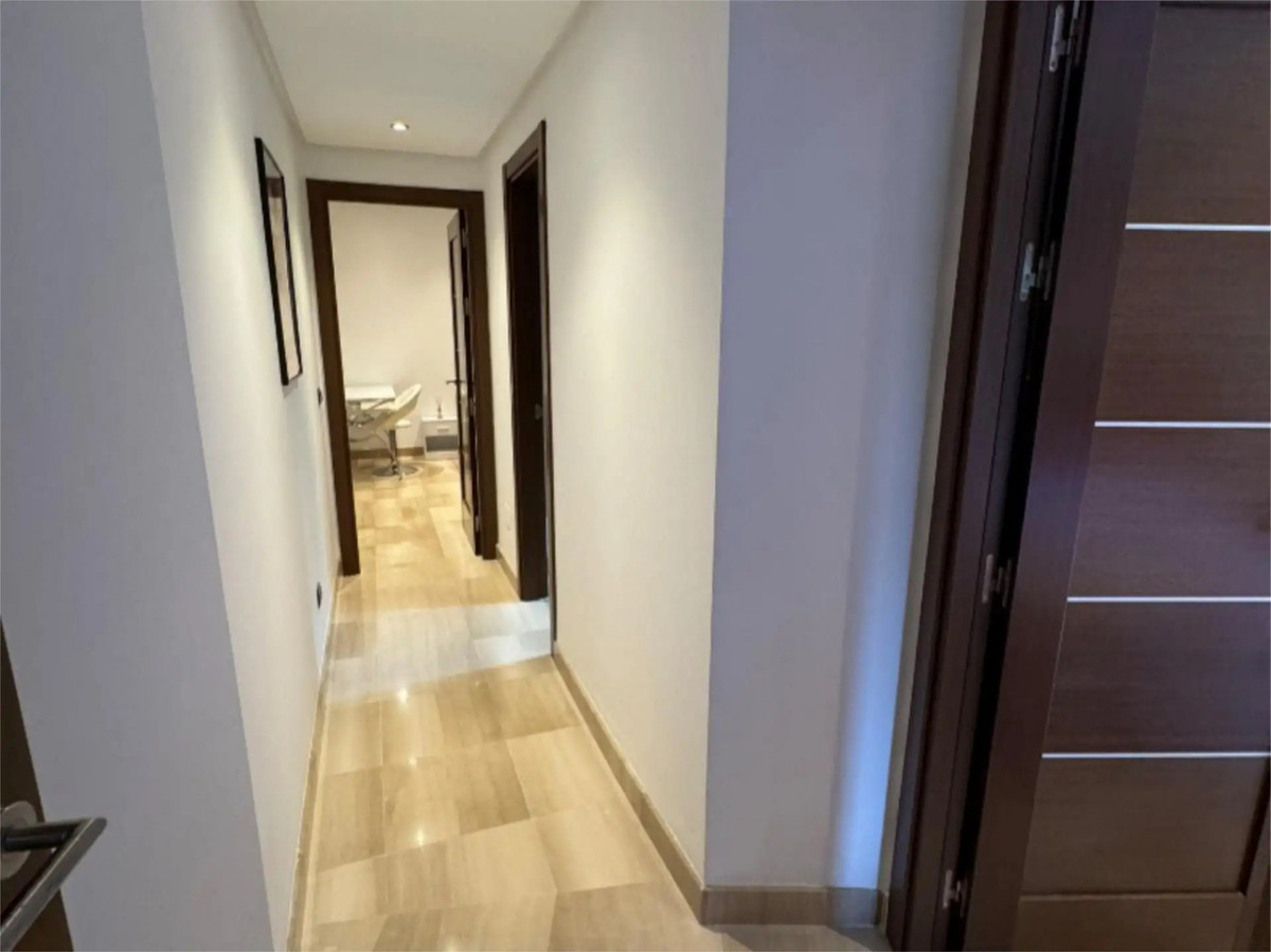 3 Bed Apartment for sale in Estepona Costa Del Sol, Málaga, Spain