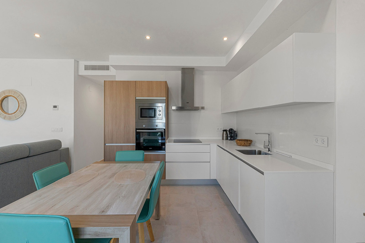 Se vende Ático de 2 dormitorios en Costa Blanca, Alicante, España