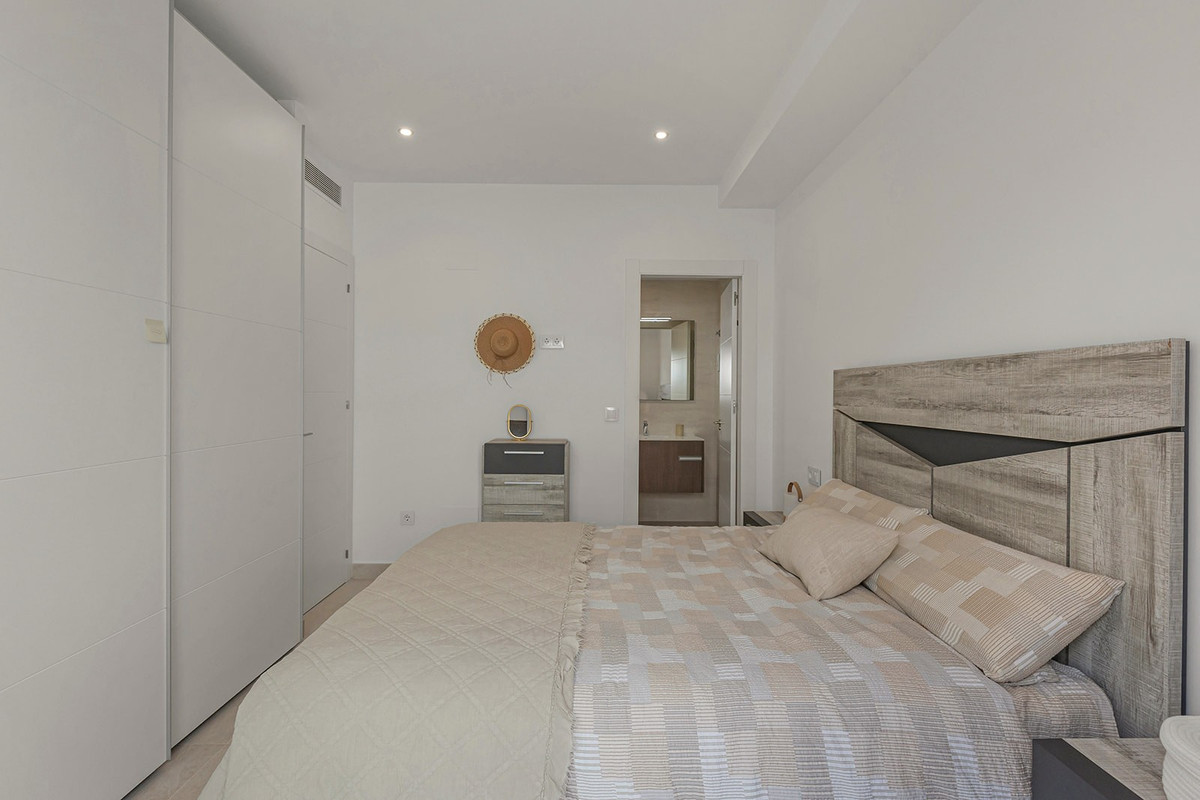 Se vende Ático de 2 dormitorios en Costa Blanca, Alicante, España