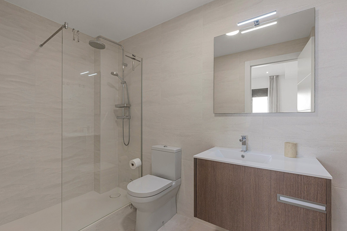 Se vende Ático de 2 dormitorios en Costa Blanca, Alicante, España